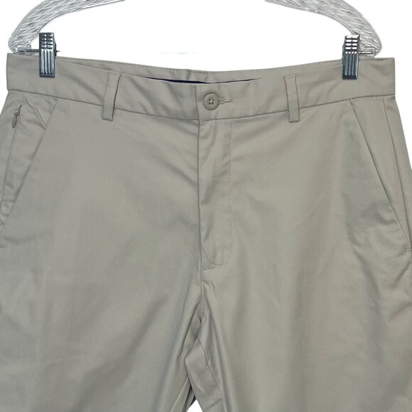 St Johns Bay Classic Shorts Mens Size 34 Beige Casual Summer Golf - Picture 3 of 7